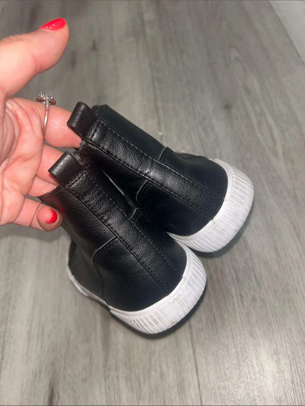 ✨️ Boys' Glenn High-Top Sneakers - Cat & Jack Black size 1